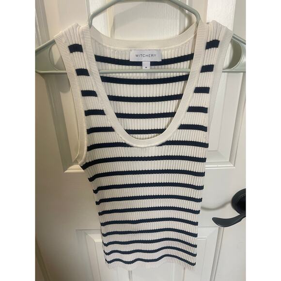 Witcher striped scooped neck tank size M - Picture 4 of 7